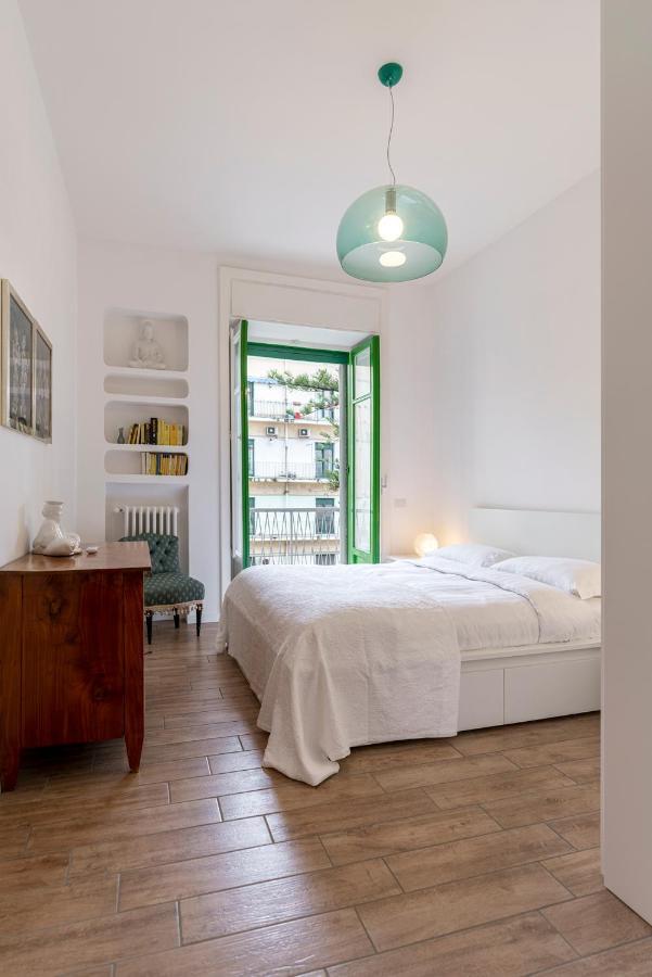 Starhost - Casa Guglielmo Apartment ซาแลร์โน ภายนอก รูปภาพ